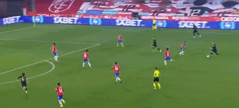 津媒：新鹏城新帅陈涛近期会去英国城市足球集团总部交流学习