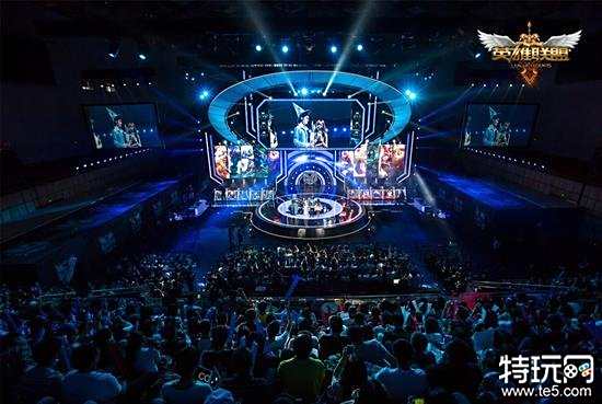 他们努力做 他们努力做