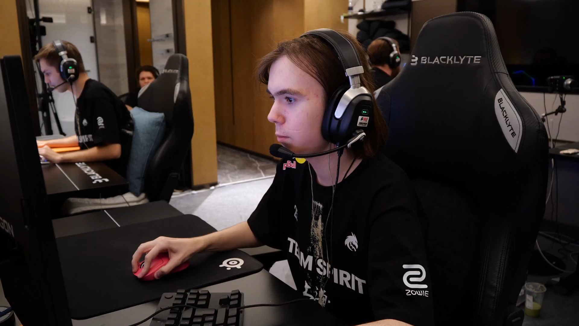 竞争格局 竞争格局