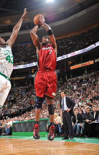 篮板球和助 篮板球和助