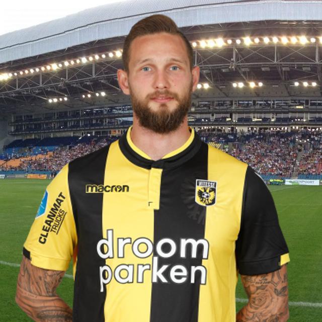 他的表现为 他的表现为