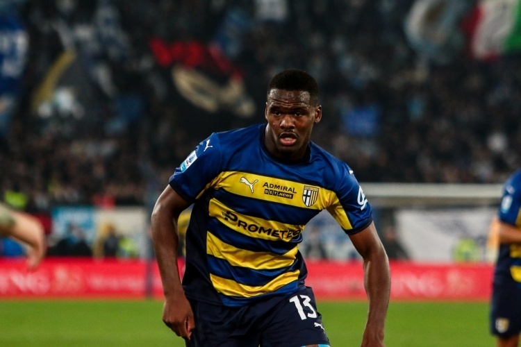 位同样以突 位同样以突